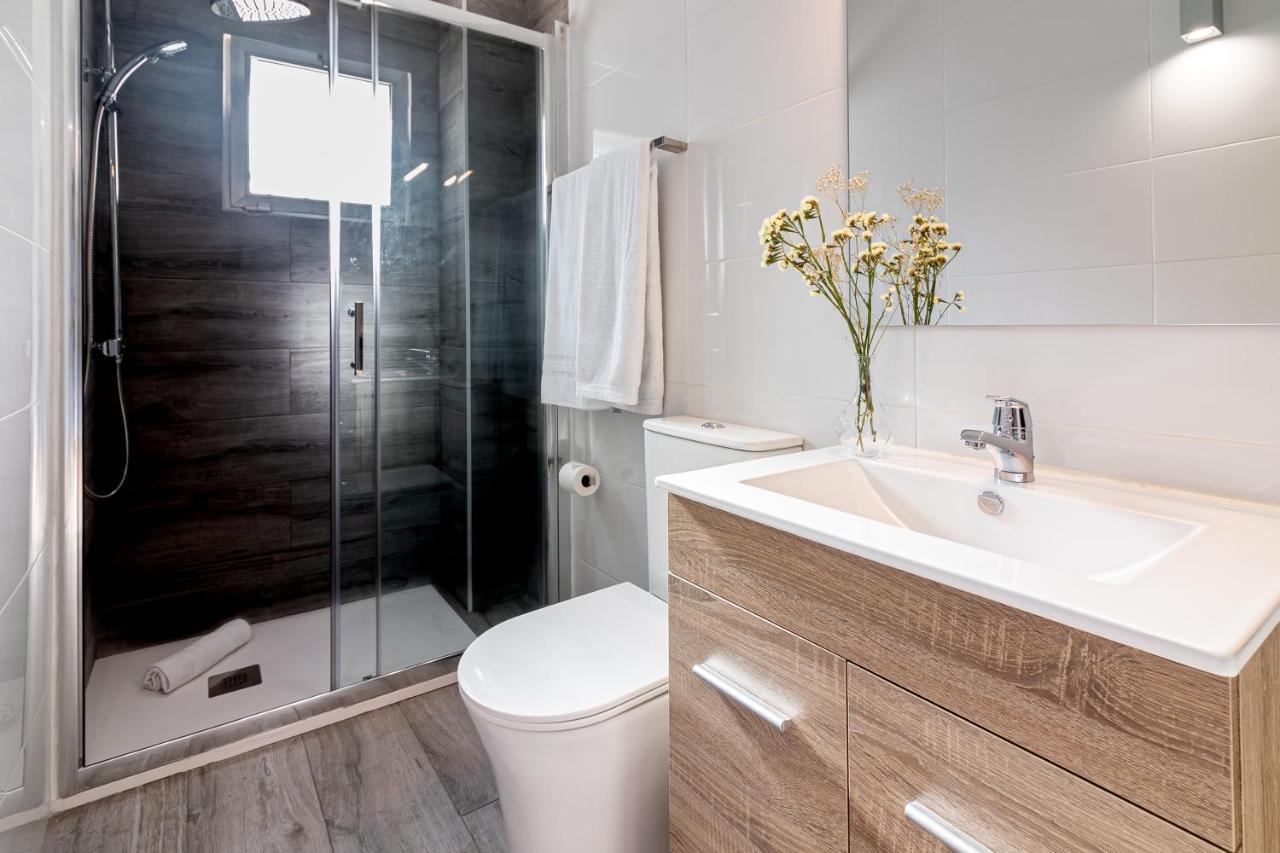 Sea & Wave Al Rolo Beach Apartment Malaga Luaran gambar