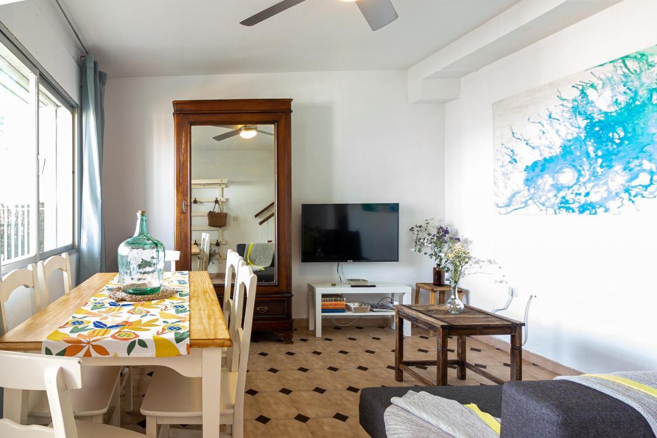 Sea & Wave Al Rolo Beach Apartment Malaga Luaran gambar